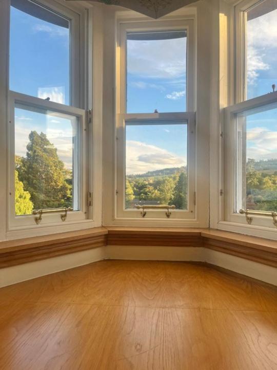Lomond Castle Penthouse Apartment Luss Luaran gambar