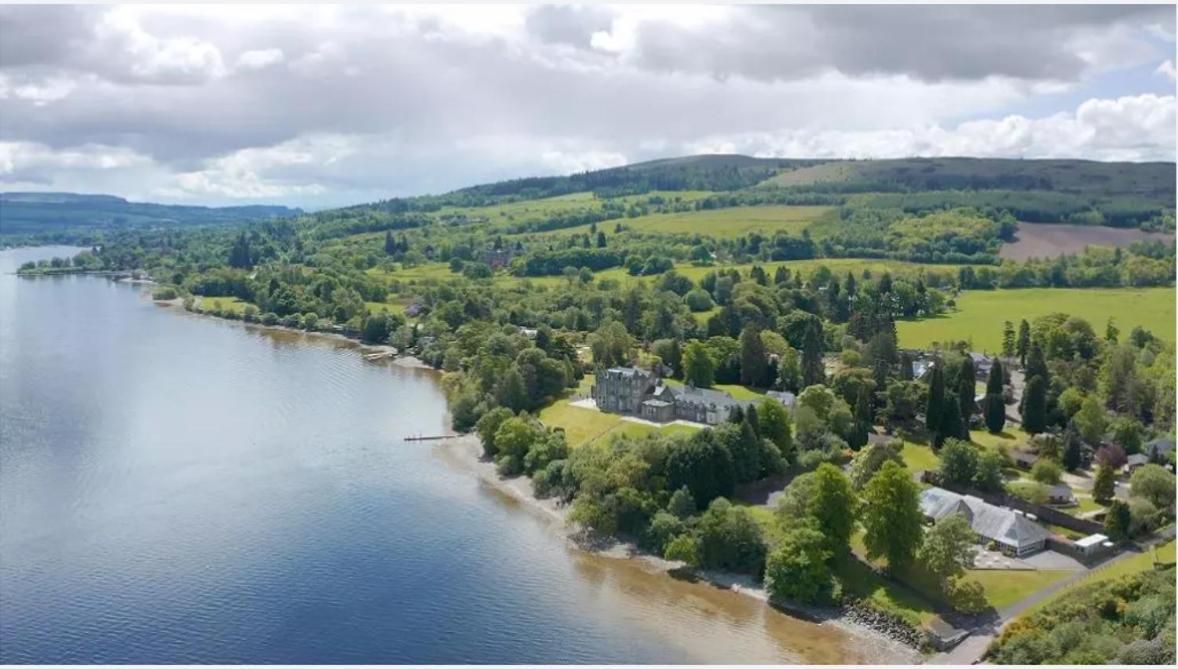 Lomond Castle Penthouse Apartment Luss Luaran gambar